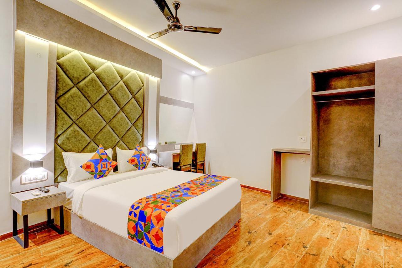 Fabhotel Gorrion International Bombaim Exterior foto