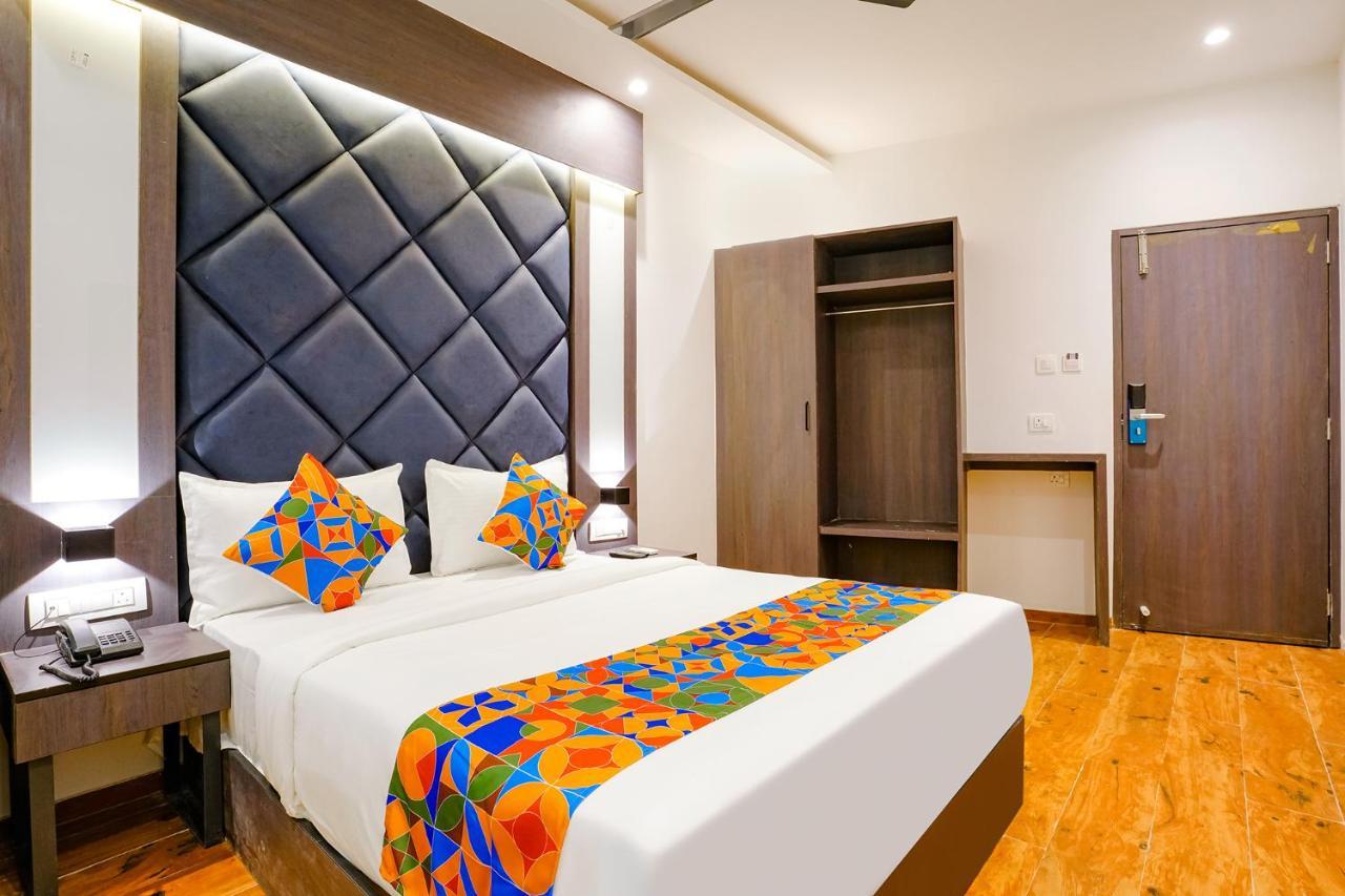 Fabhotel Gorrion International Bombaim Exterior foto